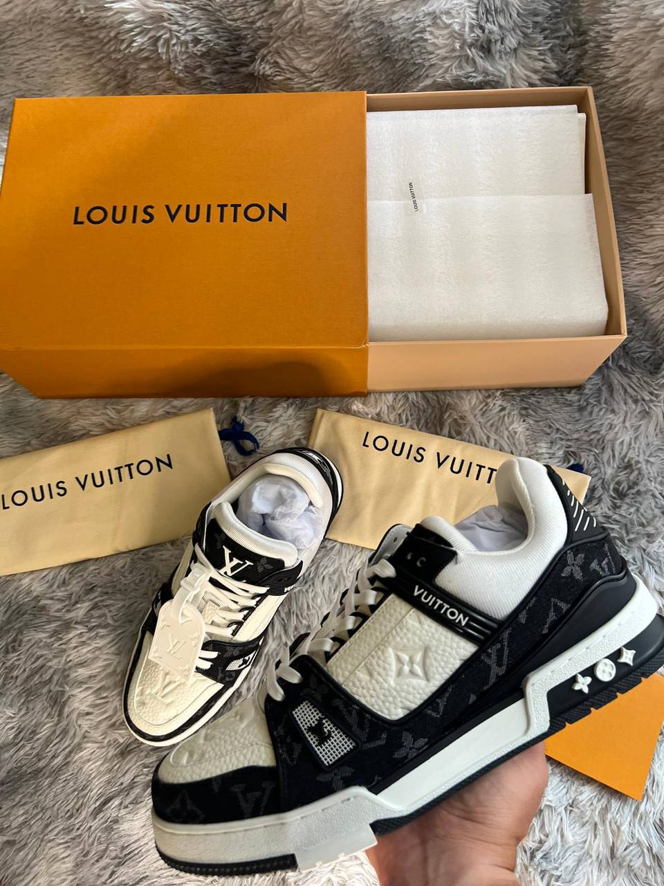 SNEAKERS LV TRAINER