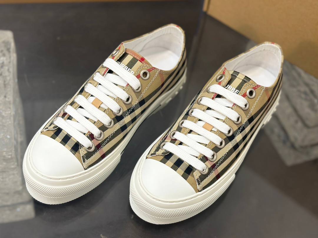 SCARPE BURBERRY