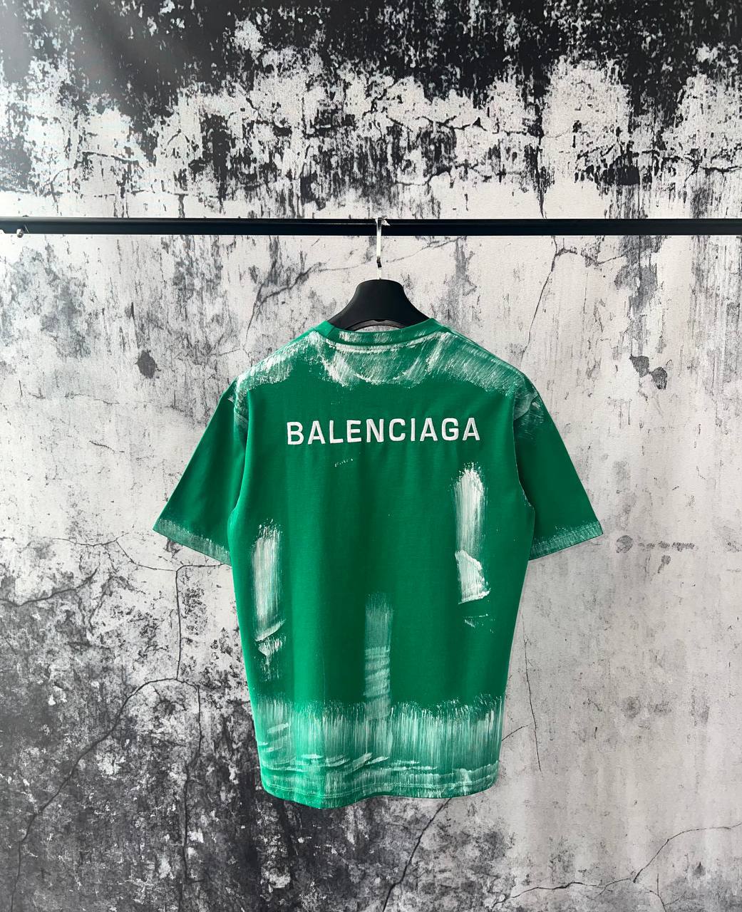 T-SHIRT BALENCIAGA