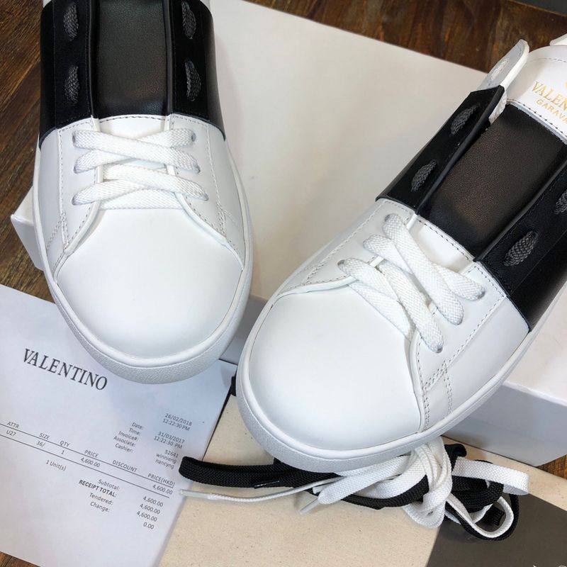 VALENTINO SNEAKERS