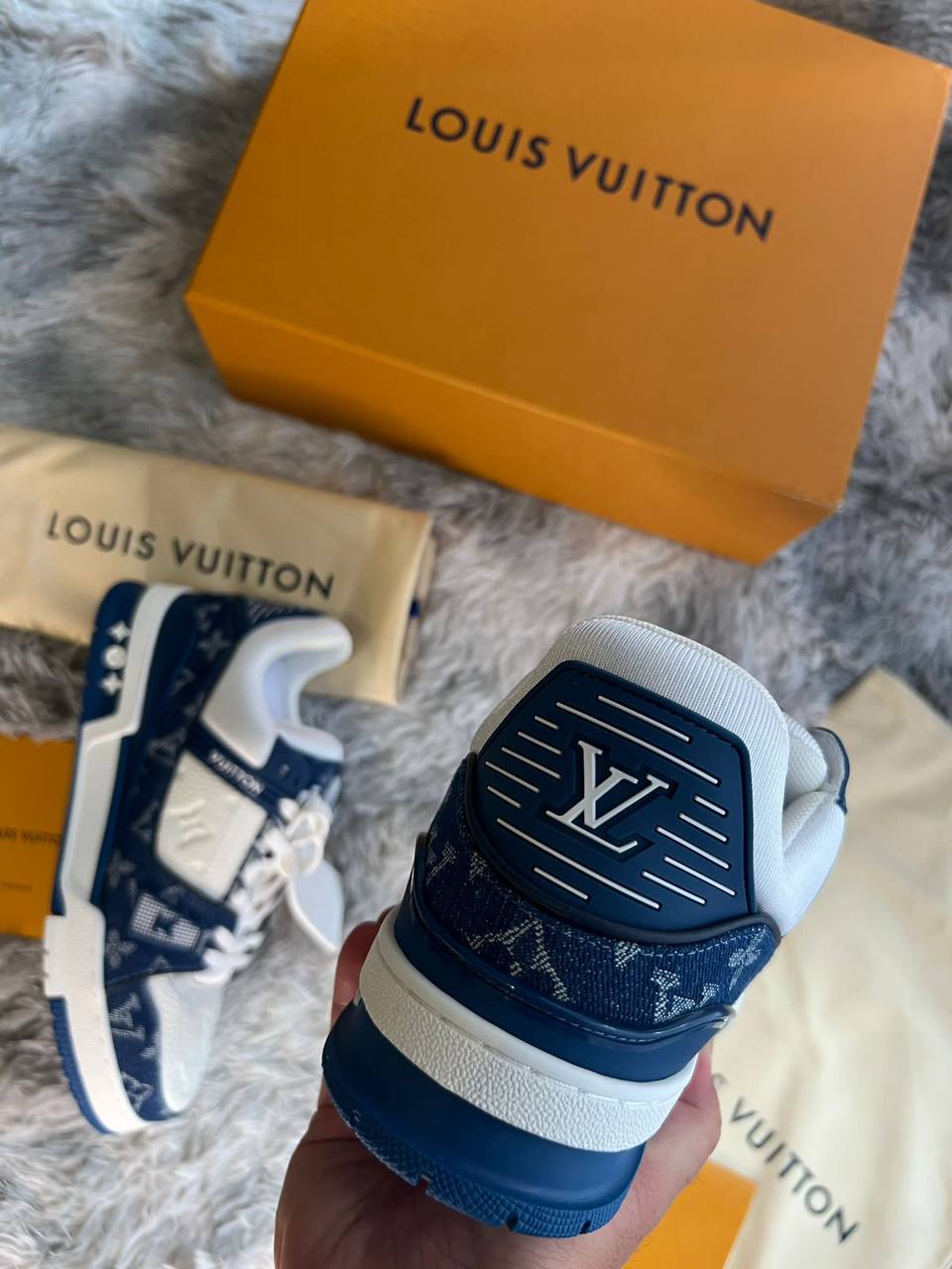 SNEAKERS LV TRAINER