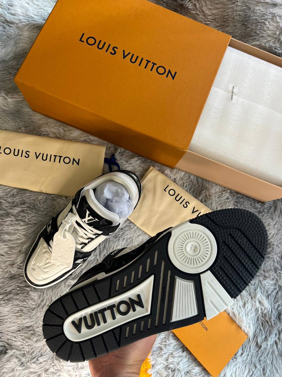 SNEAKERS LV TRAINER