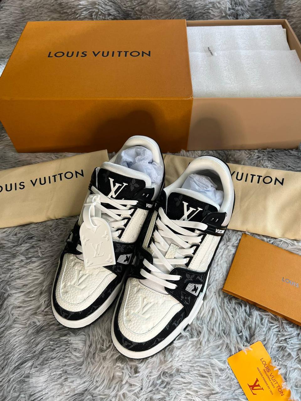 SNEAKERS LV TRAINER