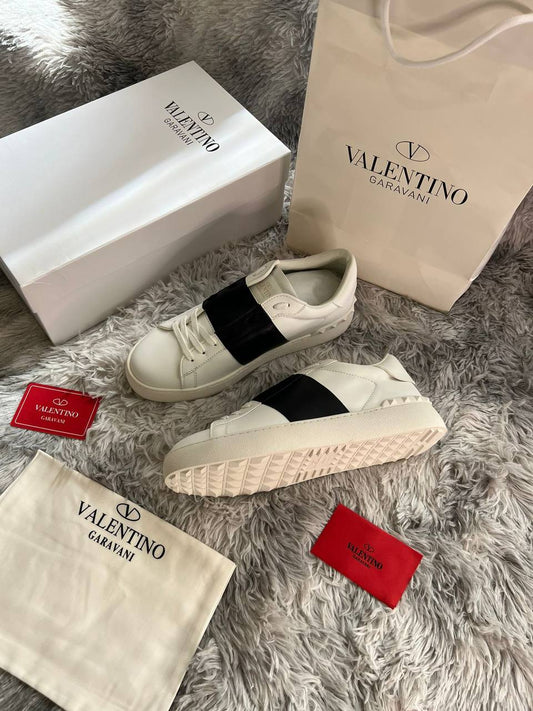 VALENTINO SNEAKERS