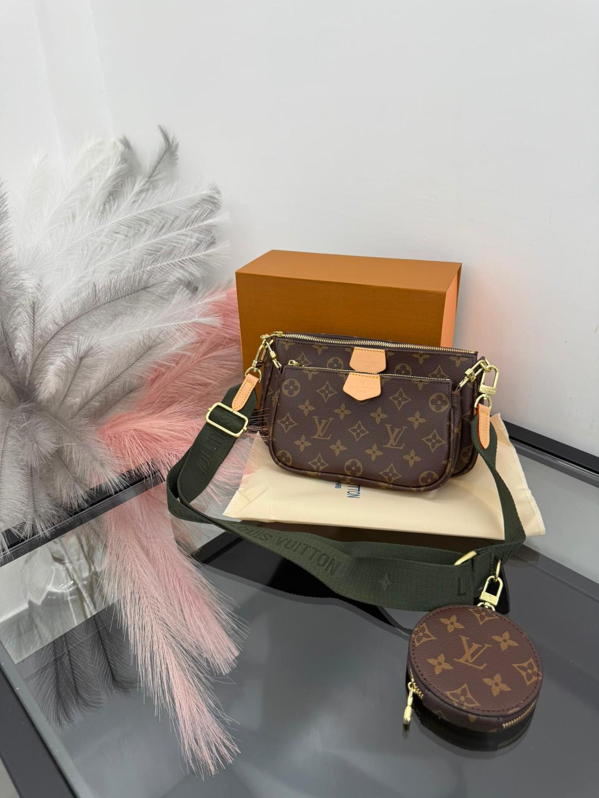 BORSA LV