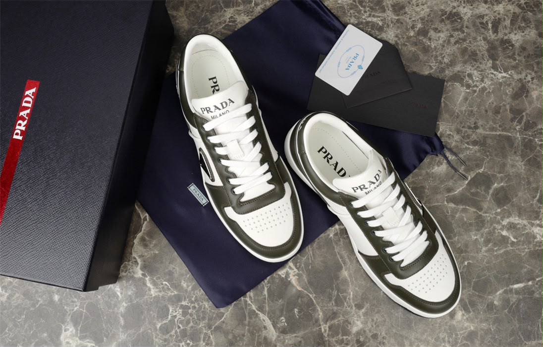 SCARPE PRADA