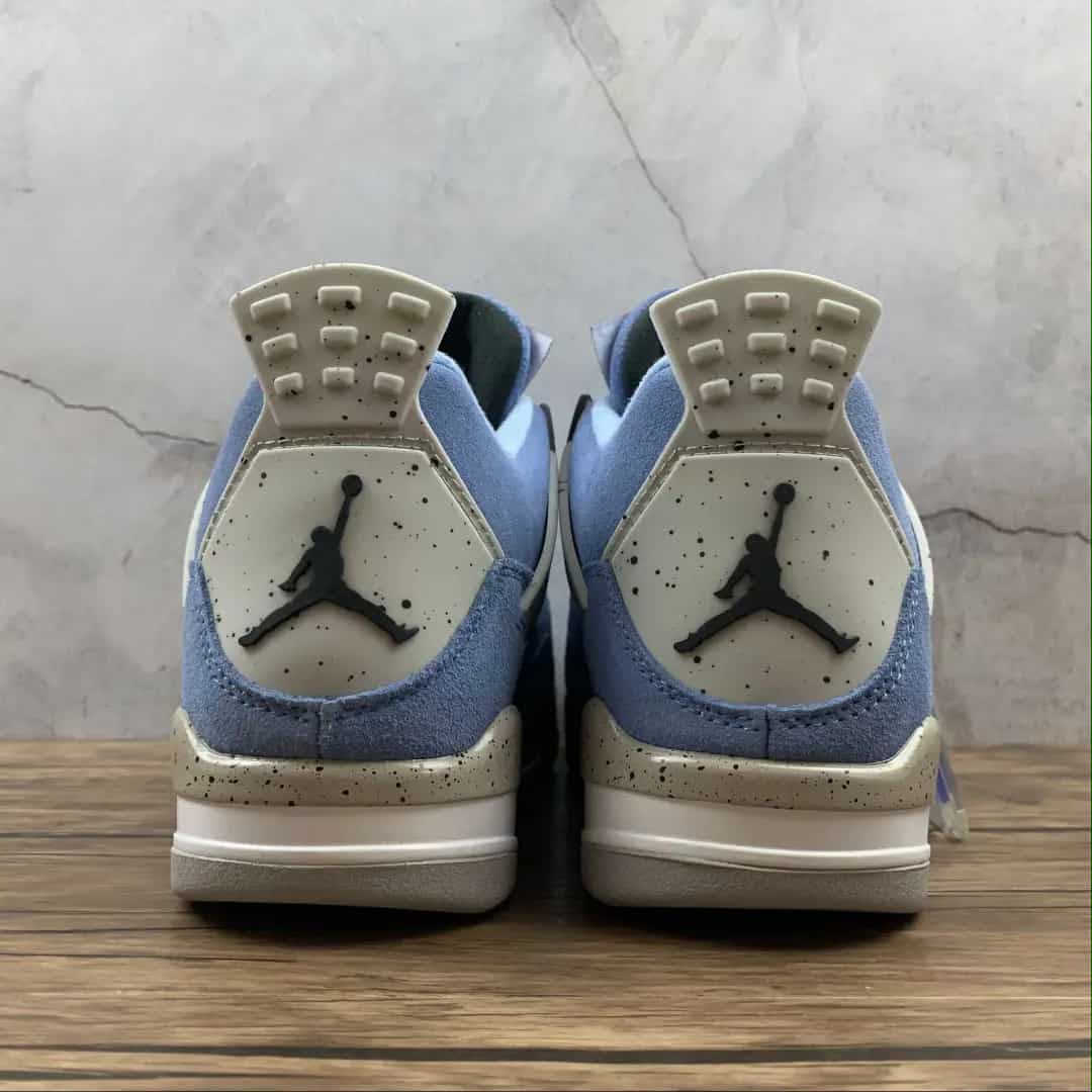 SCARPE JORDAN 4